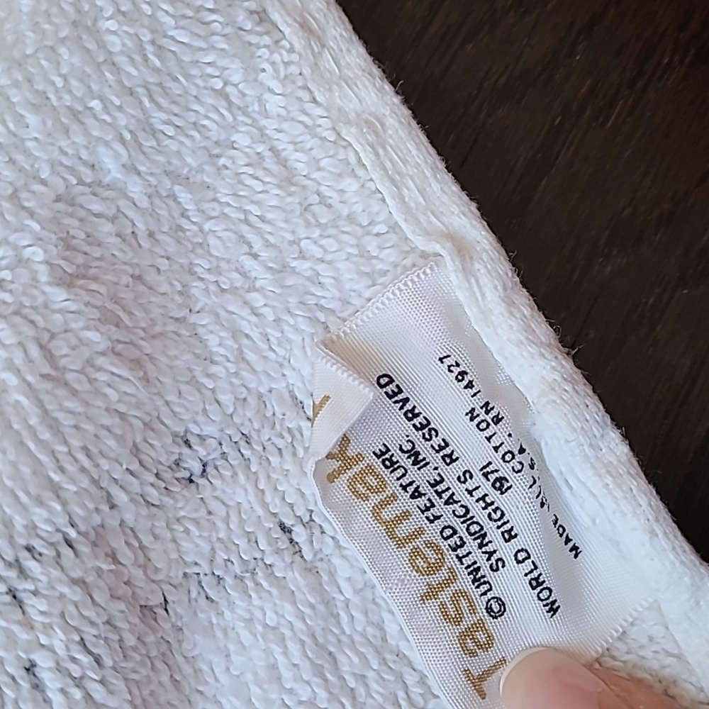 EUC Vintage 1971 Tastemaker Peanuts towel - Picture 4 of 4